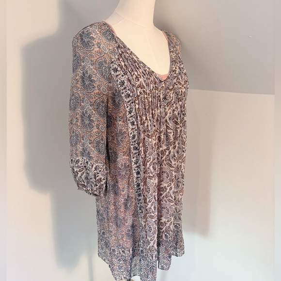 Joie loose & flowy 3/4 sleeve dress w/ separate slip - Picture 2 of 12